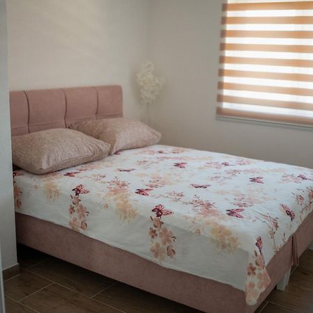 Apartmani Elegance Tuzla Exteriér fotografie