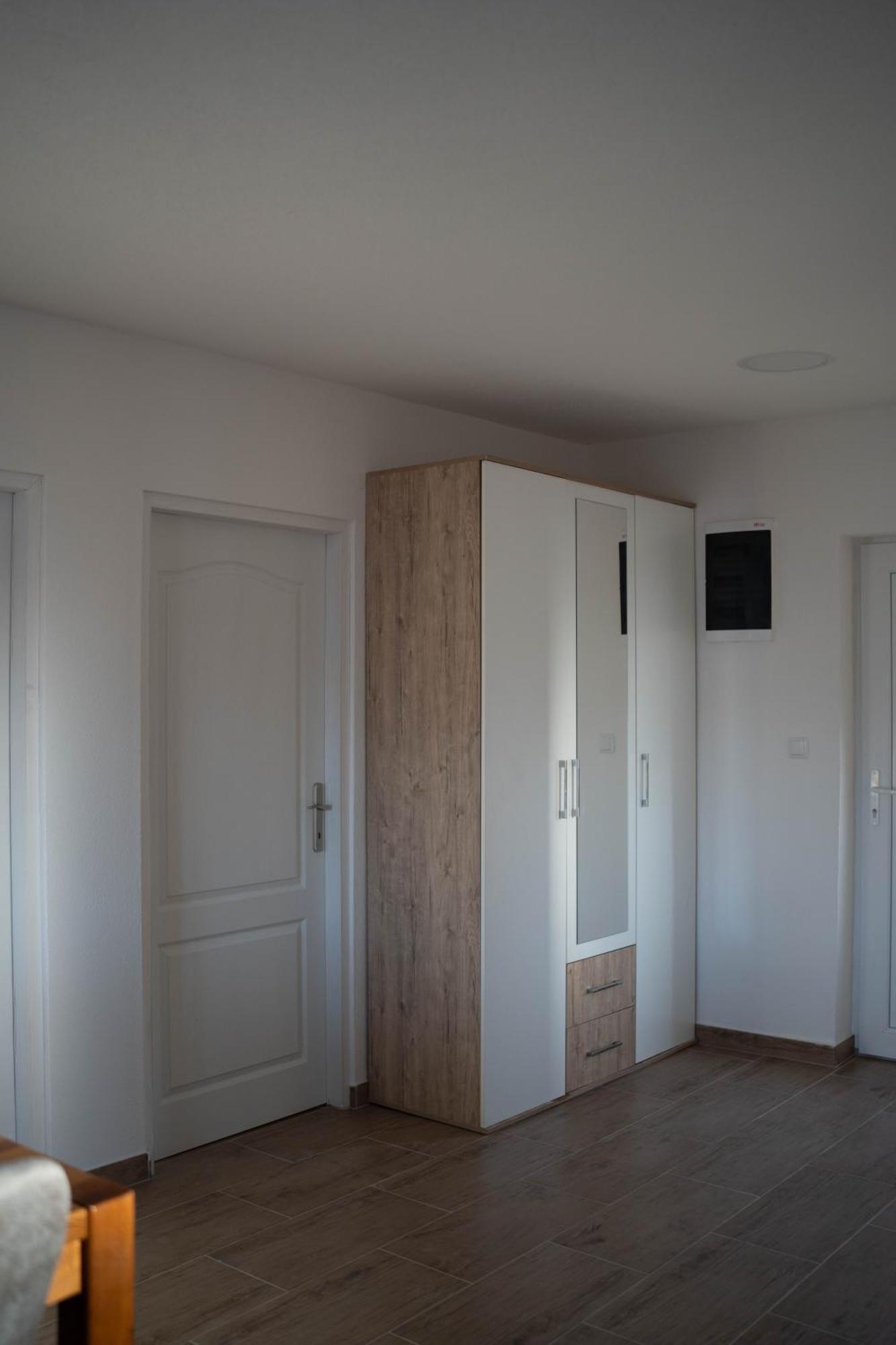Apartmani Elegance Tuzla Exteriér fotografie