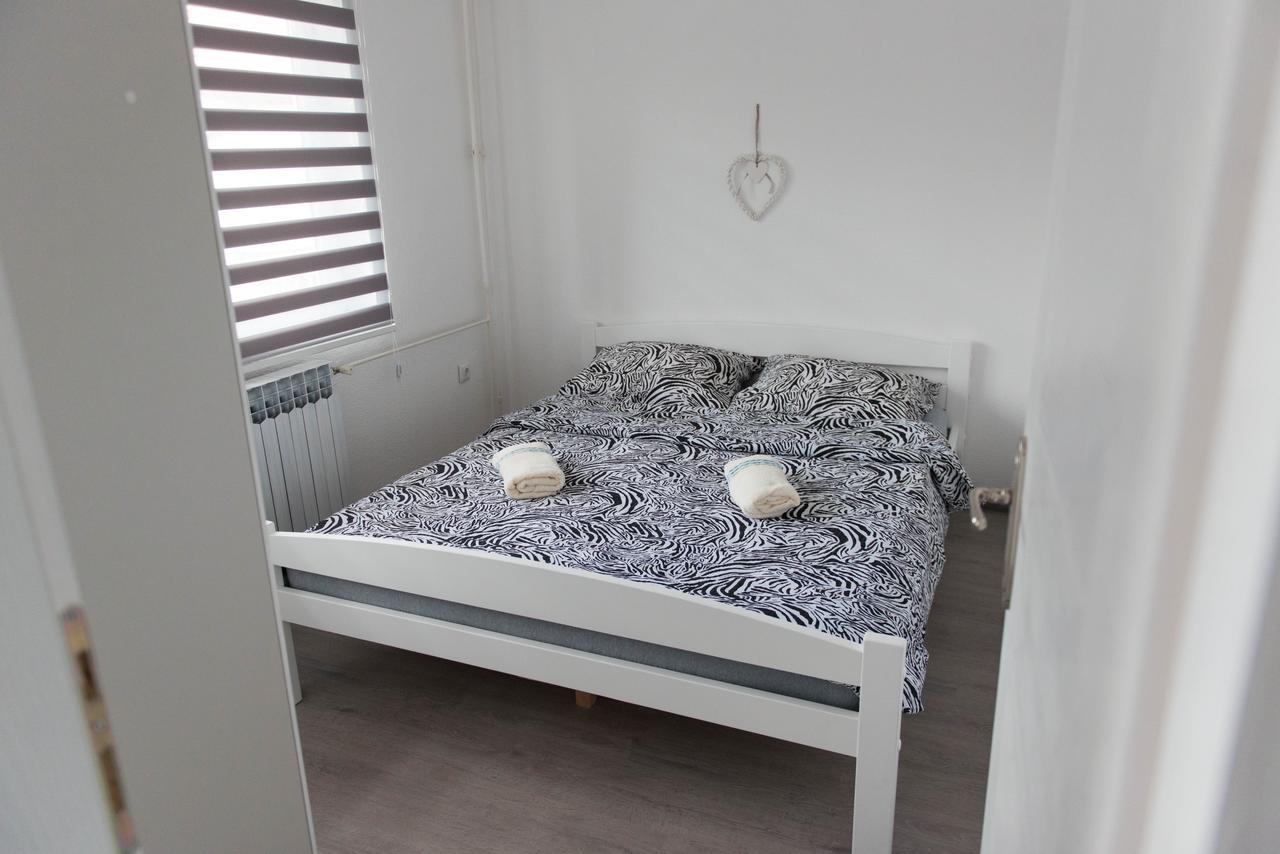 Apartmani Elegance Tuzla Exteriér fotografie